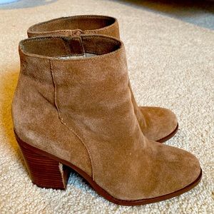 Sole society Beige heel booties